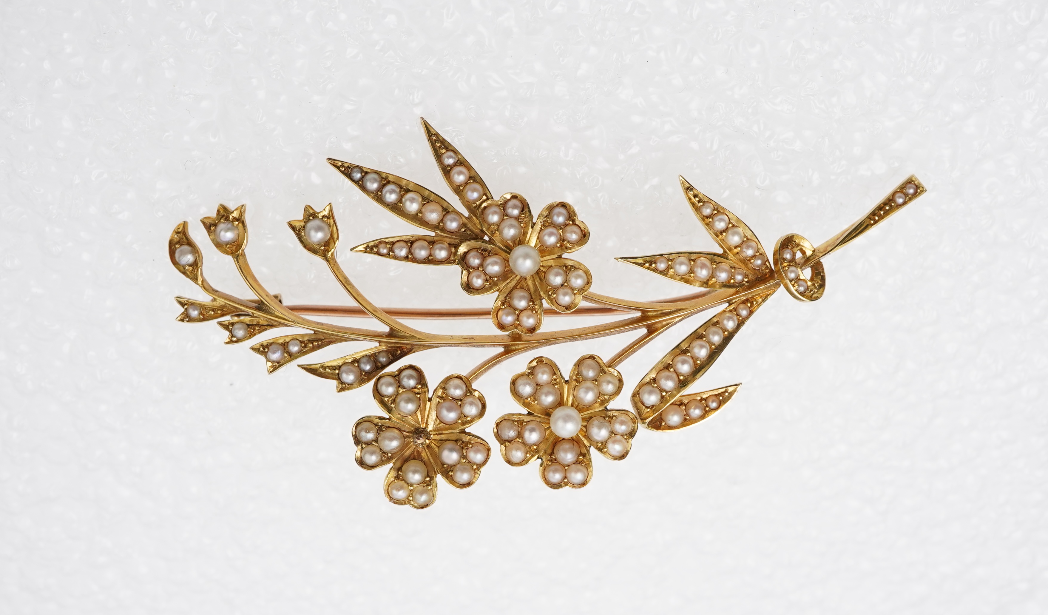 An Edwardian seed pearl brooch, early 20th century
